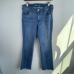Old Navy Women's Mid-Rise Wow Boot-Leg Blue Jeans Size 12